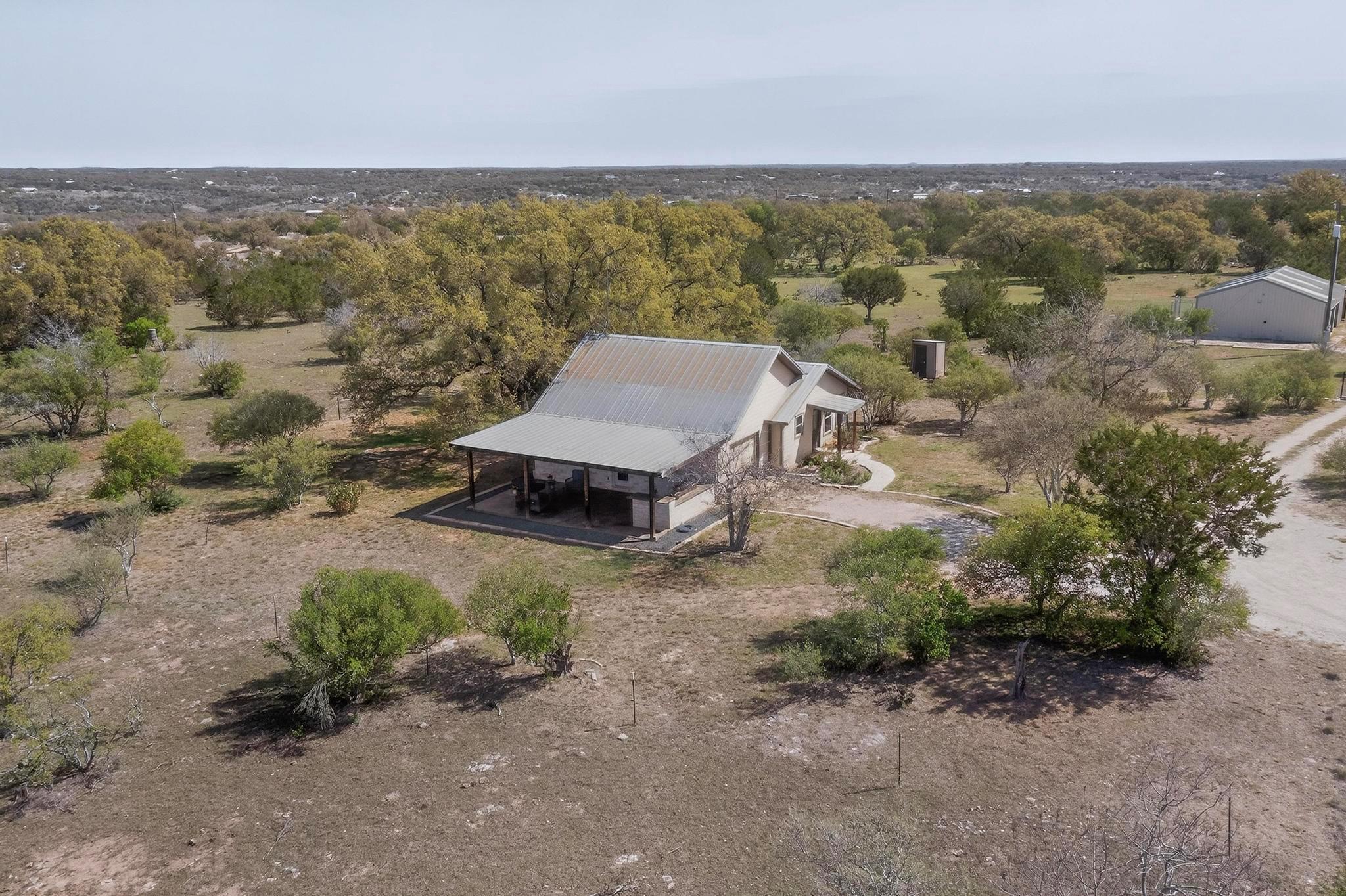 1619 Althaus Ranch Road Johnson City TX 78636