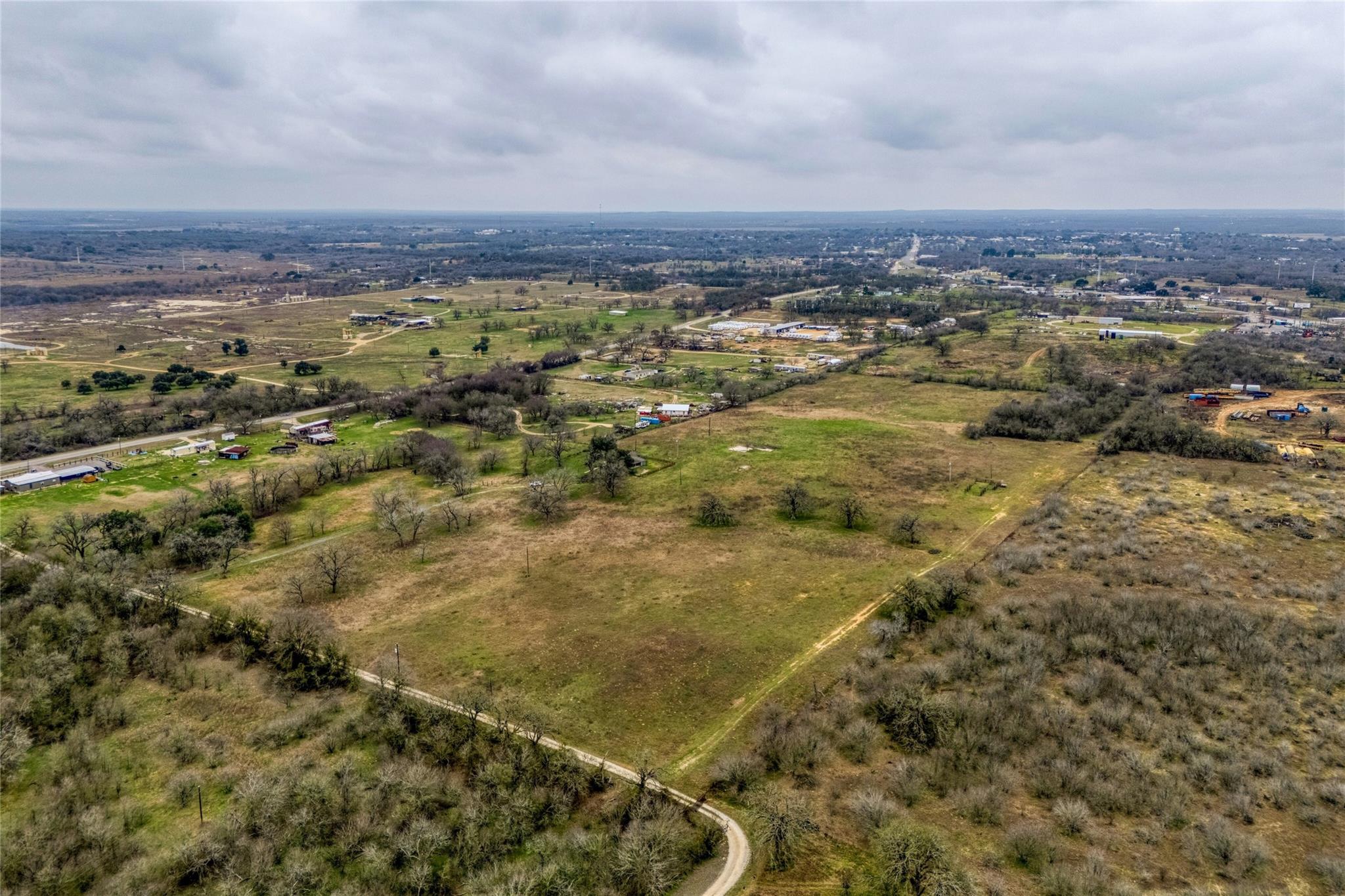 103 Robin Lane Luling TX 78648