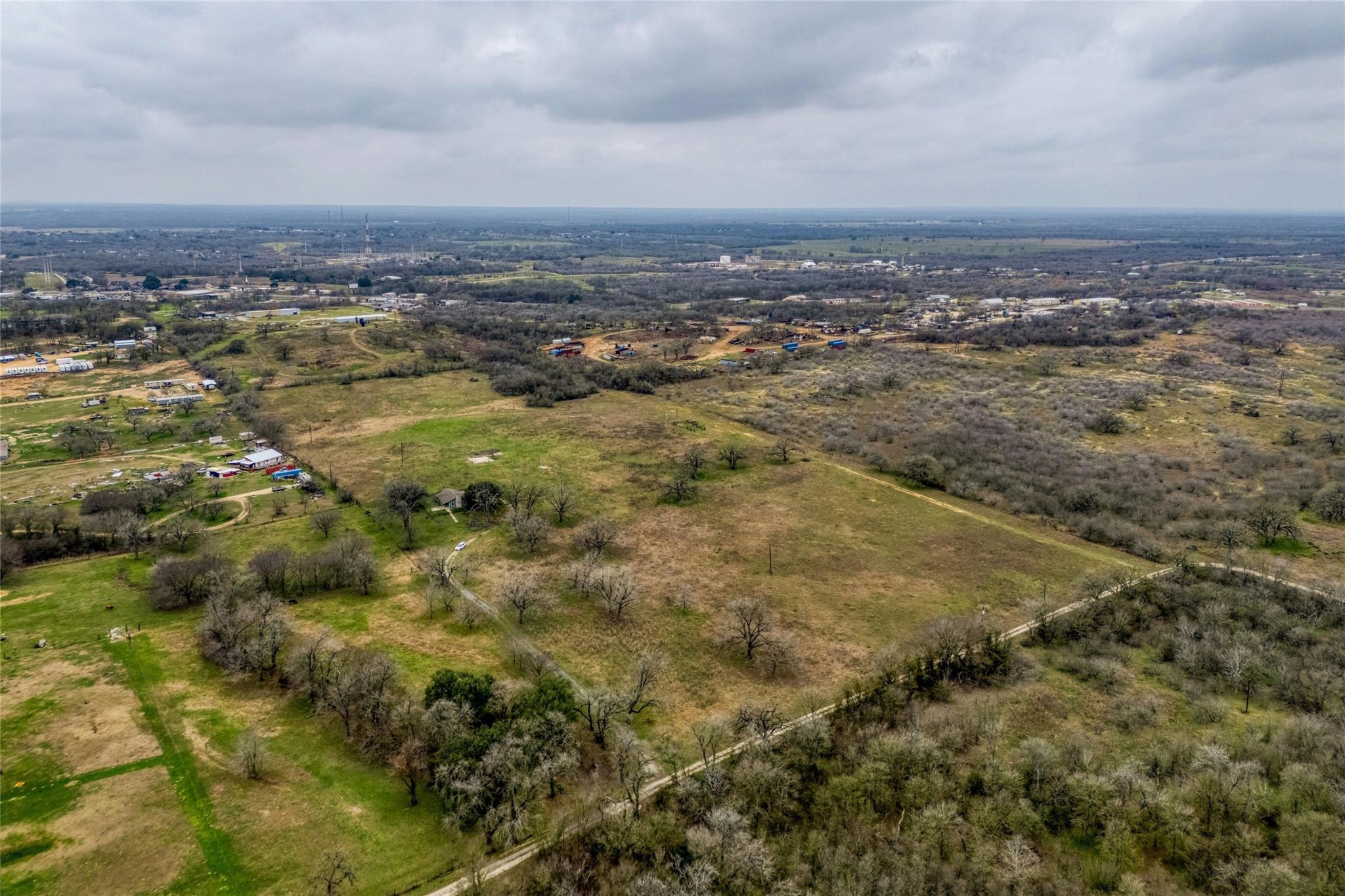 103 Robin Lane Luling TX 78648