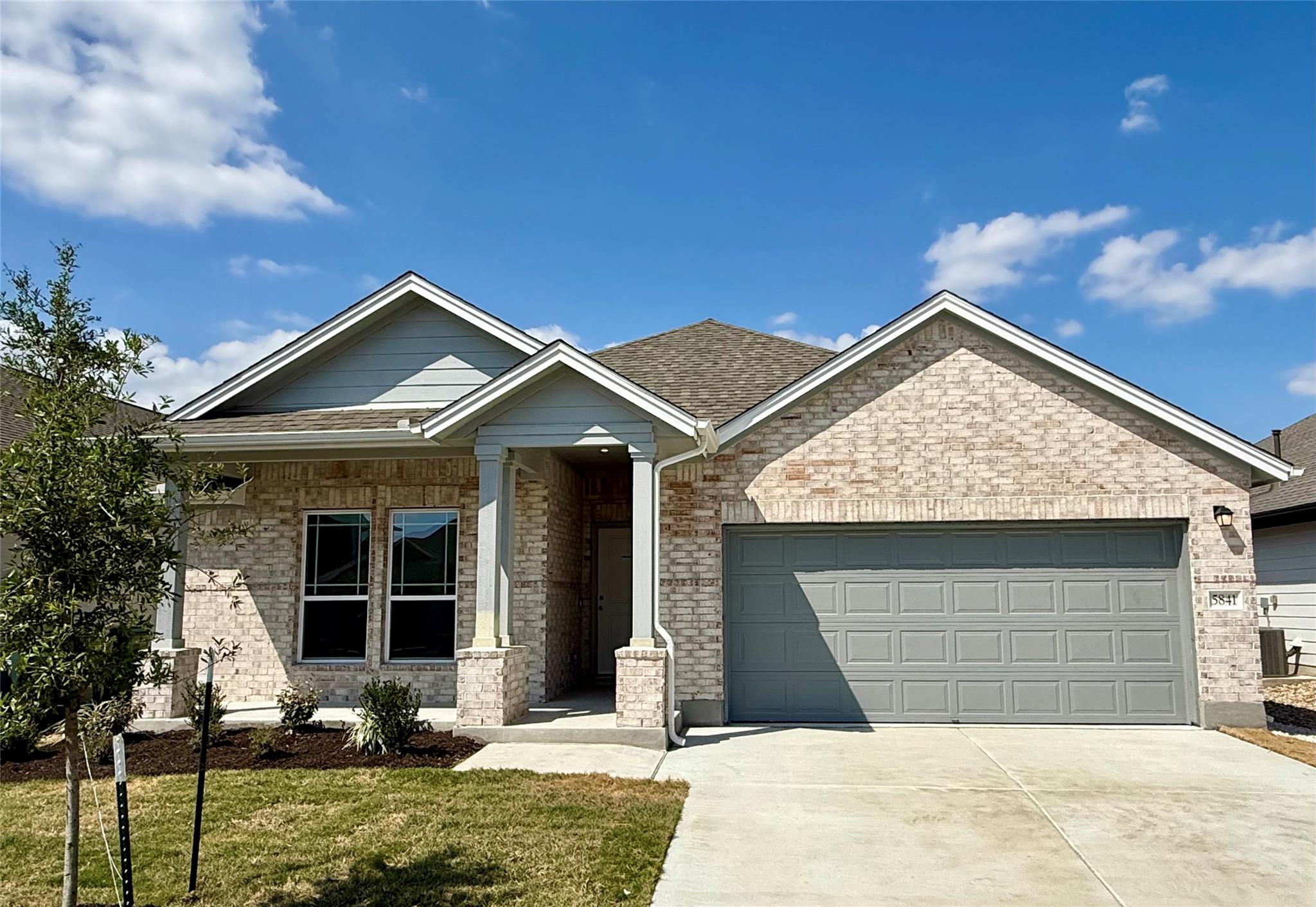 5841 Marsh Lane Buda TX 78610