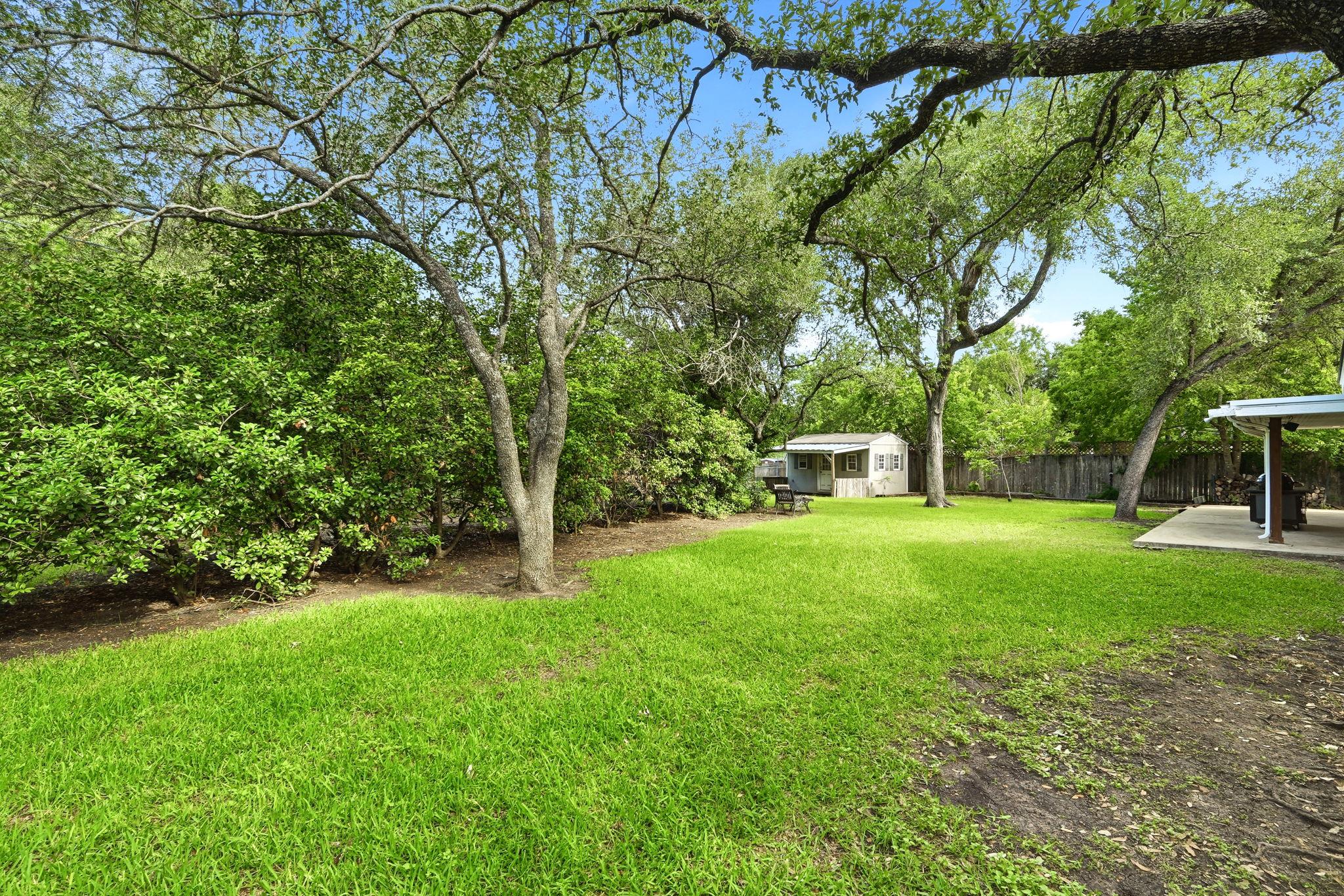 2004 Creekview Drive Round Rock TX 78681