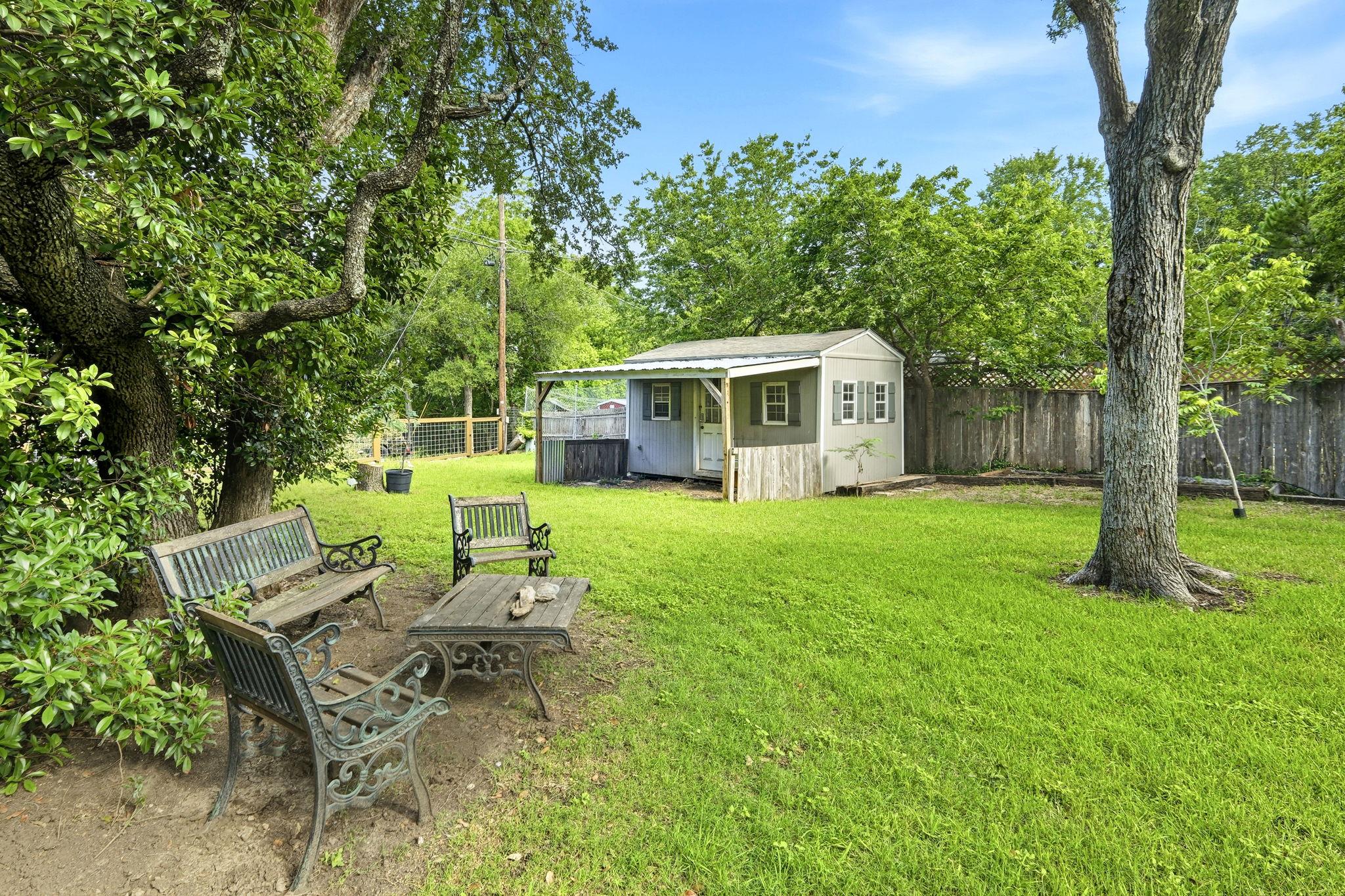 2004 Creekview Drive Round Rock TX 78681