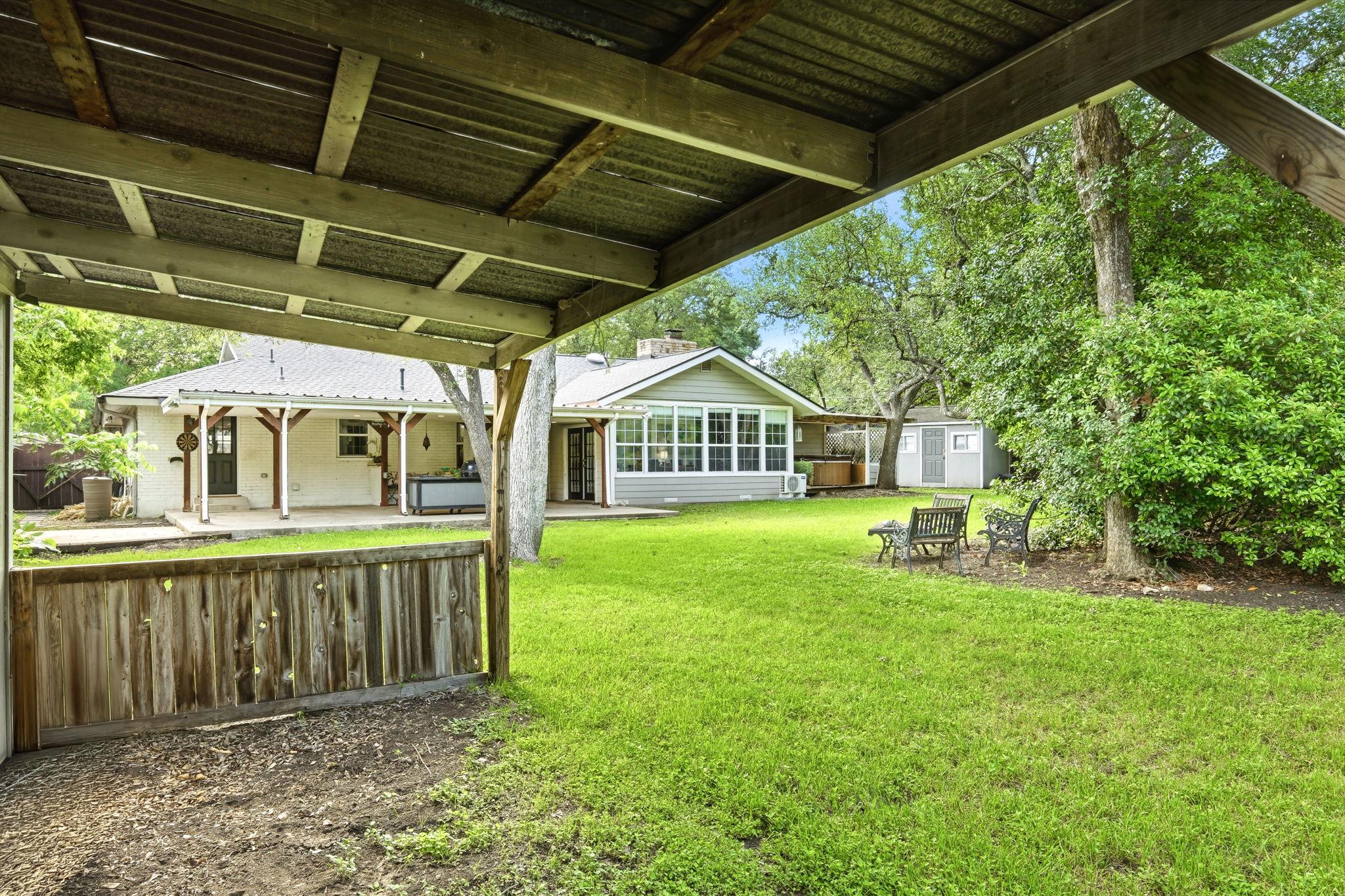2004 Creekview Drive Round Rock TX 78681