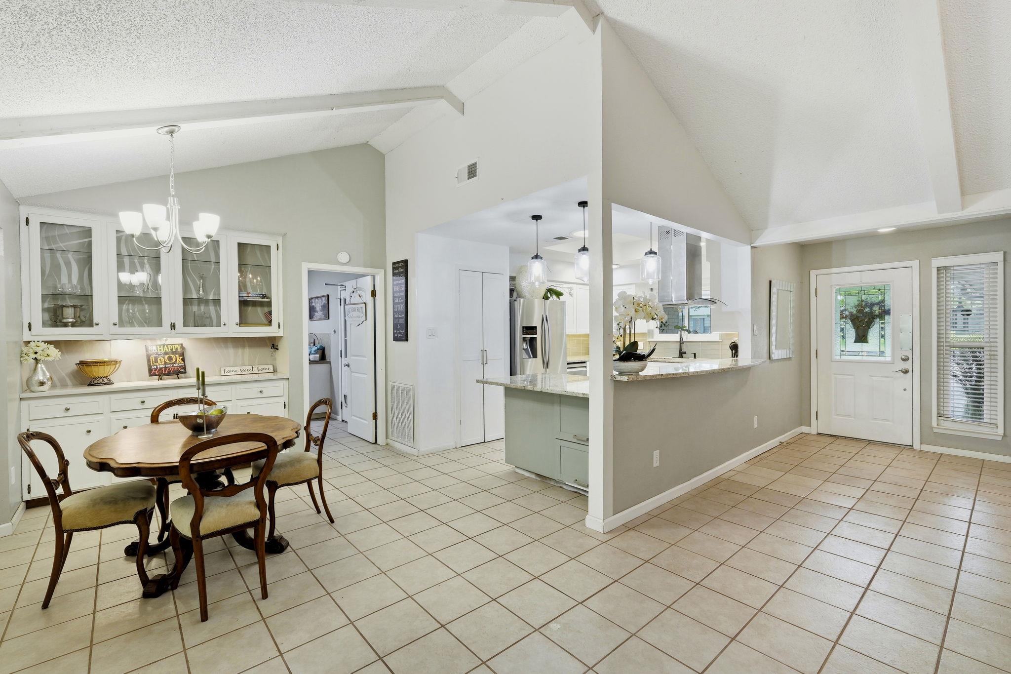 2004 Creekview Drive Round Rock TX 78681
