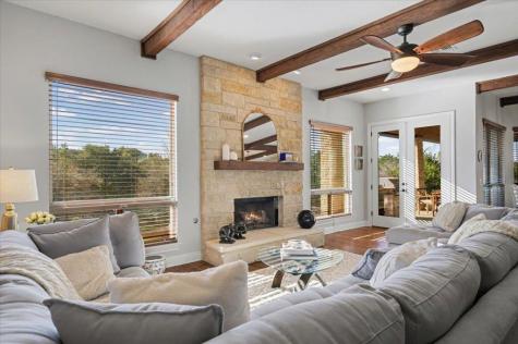 5240 Diamante Drive Spicewood TX 78669