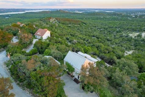 8132 Breeze Way Jonestown TX 78645
