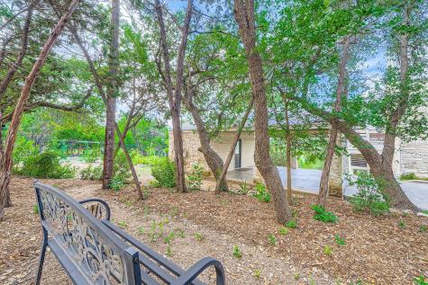 8132 Breeze Way Jonestown TX 78645