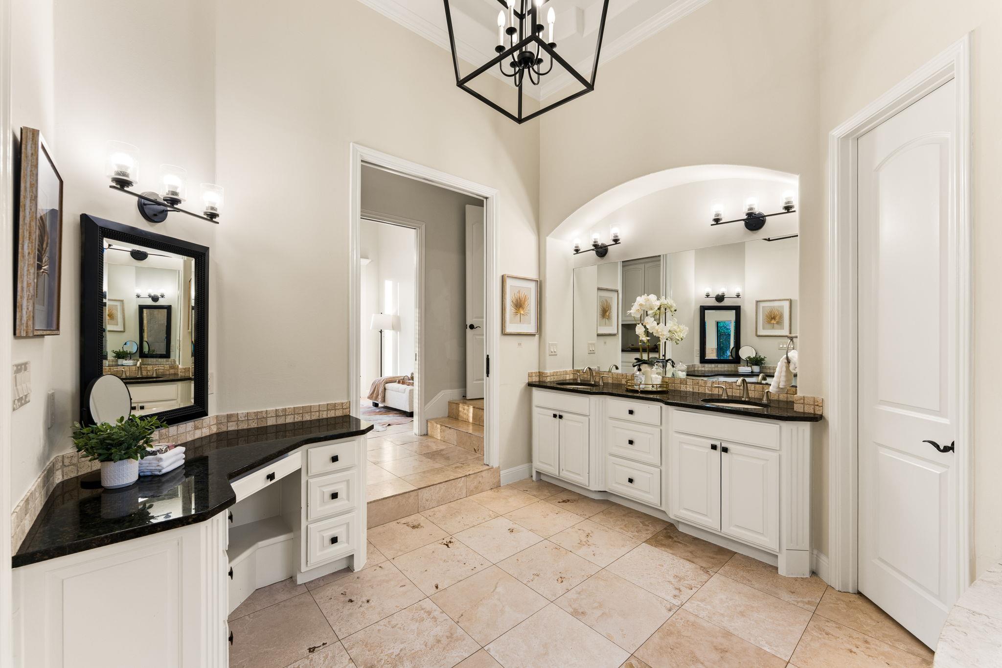 2121 Sea Eagle View Austin TX 78738