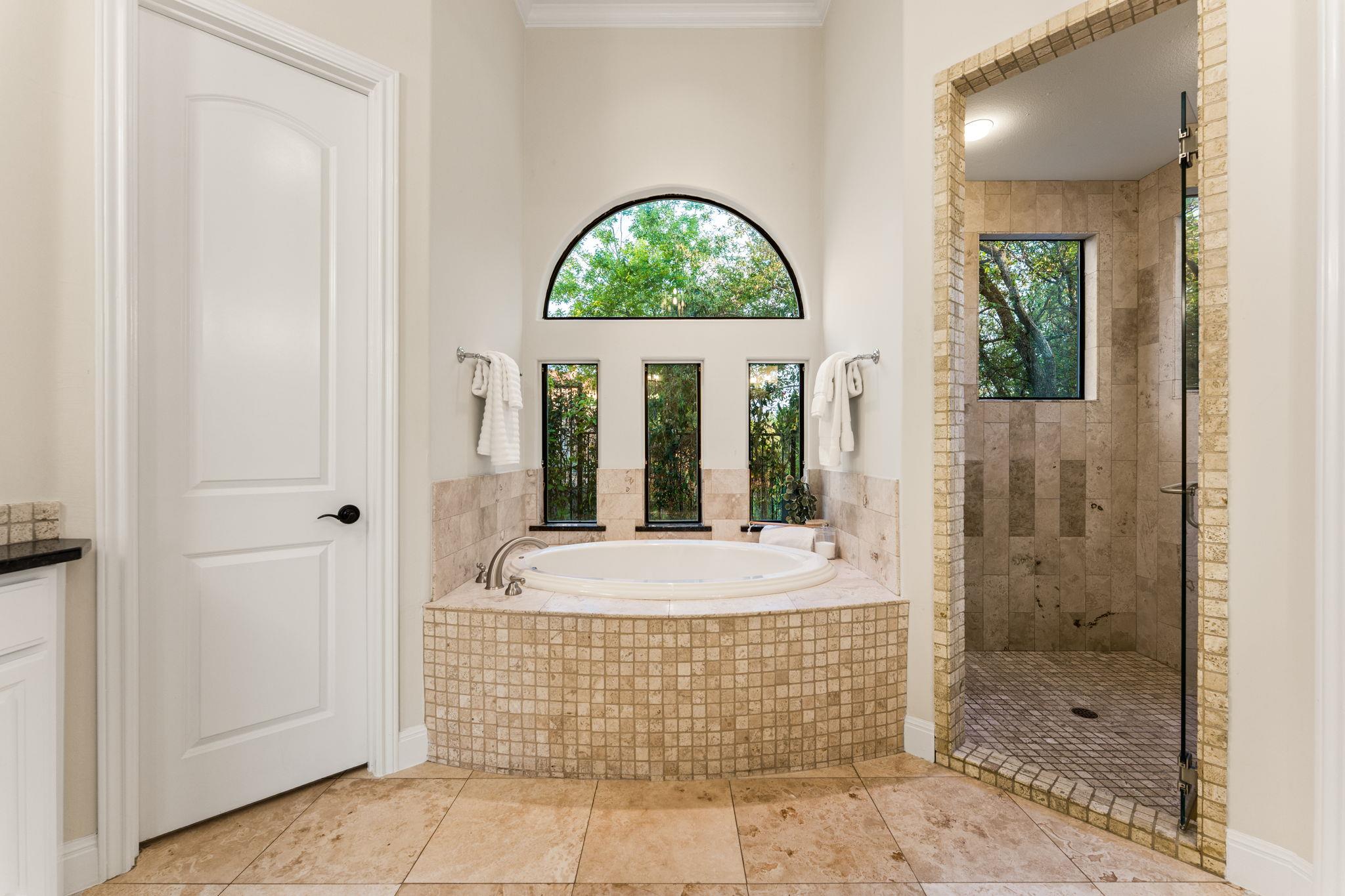 2121 Sea Eagle View Austin TX 78738