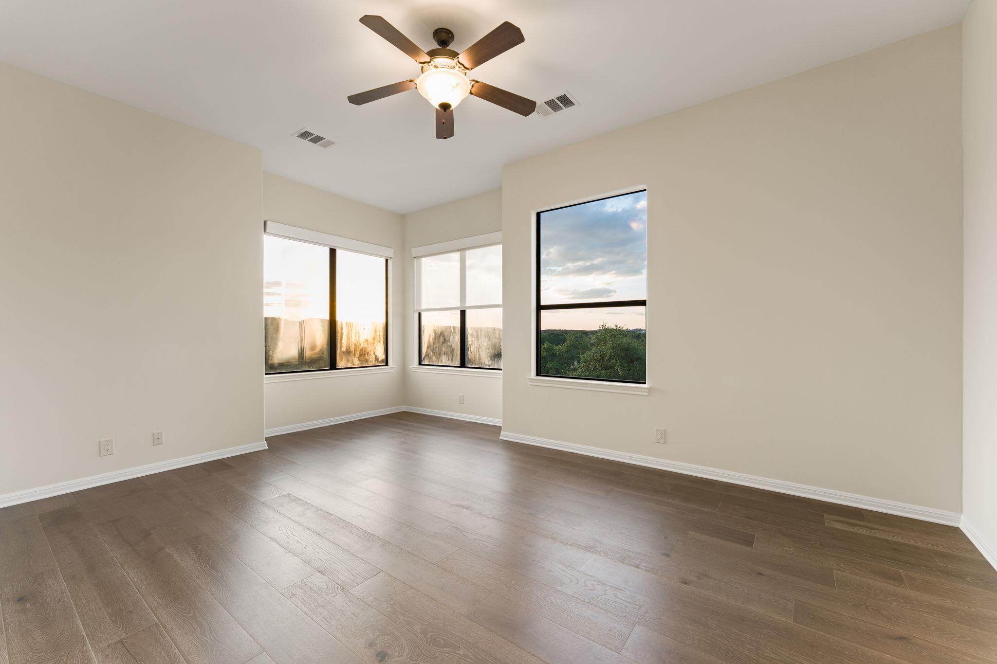 2121 Sea Eagle View Austin TX 78738