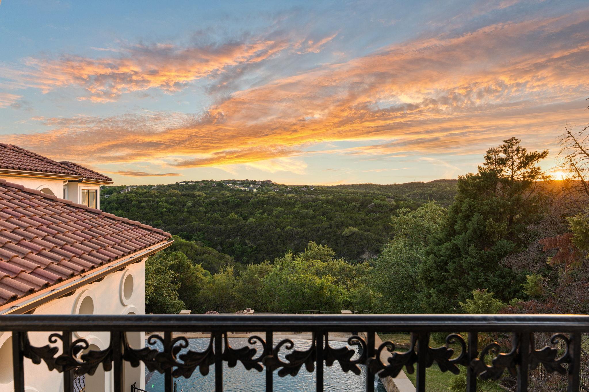 2121 Sea Eagle View Austin TX 78738