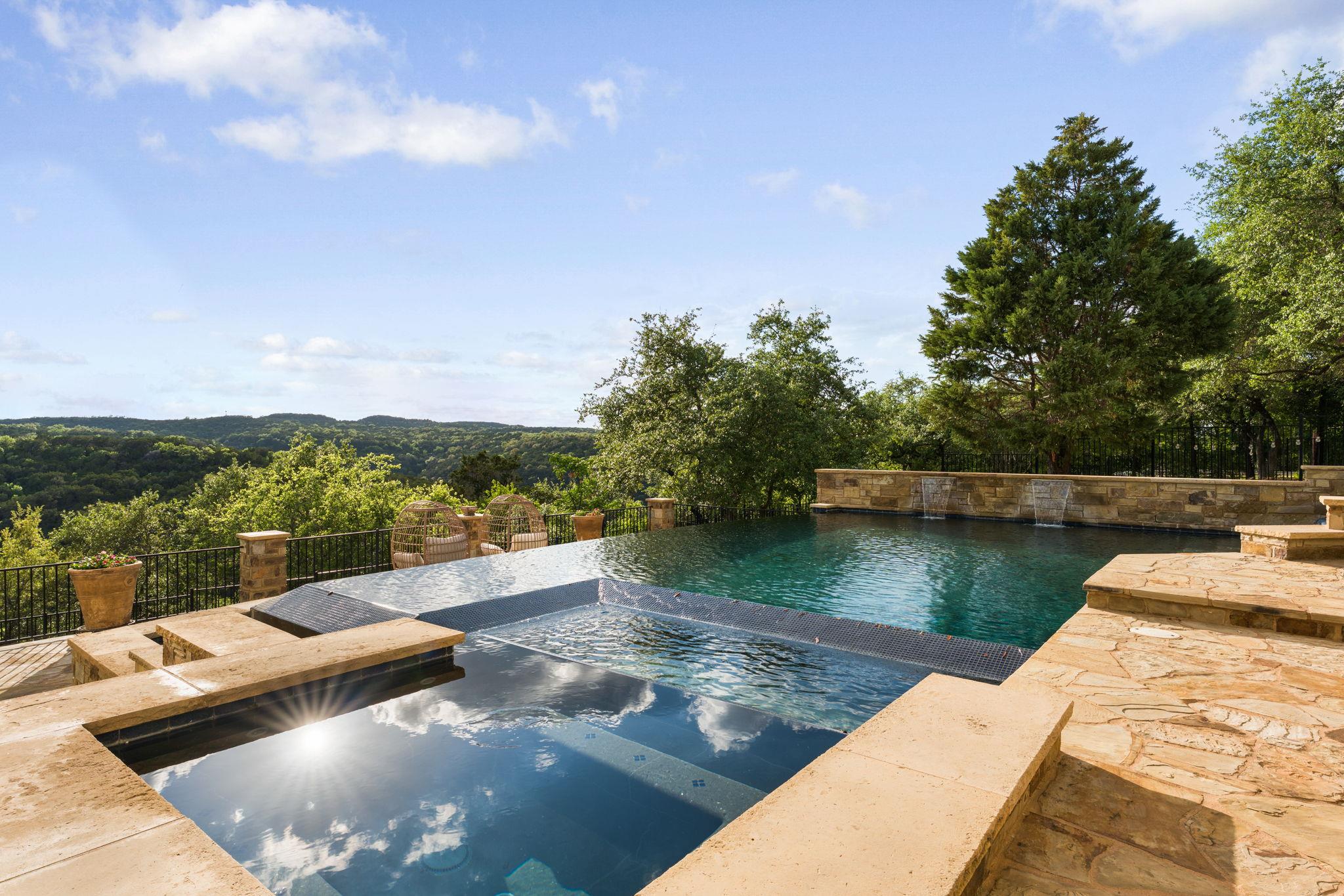 2121 Sea Eagle View Austin TX 78738