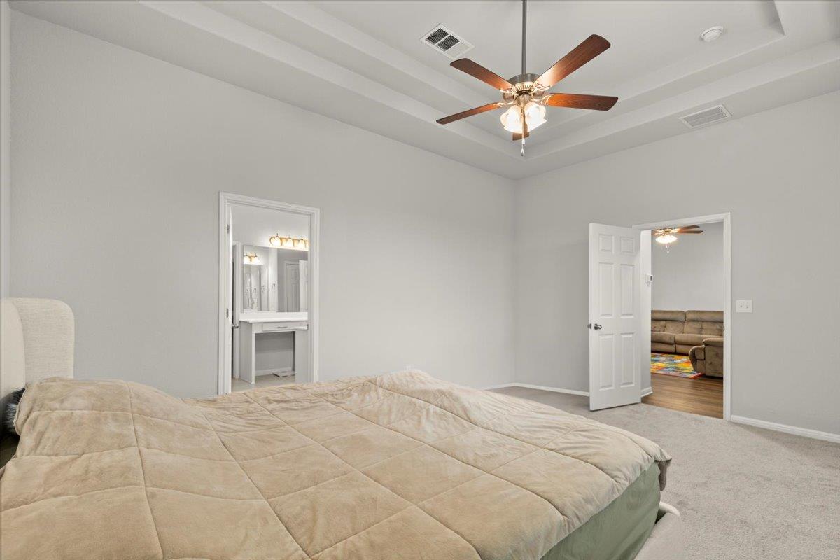 213 Munk Lane Leander TX 78641