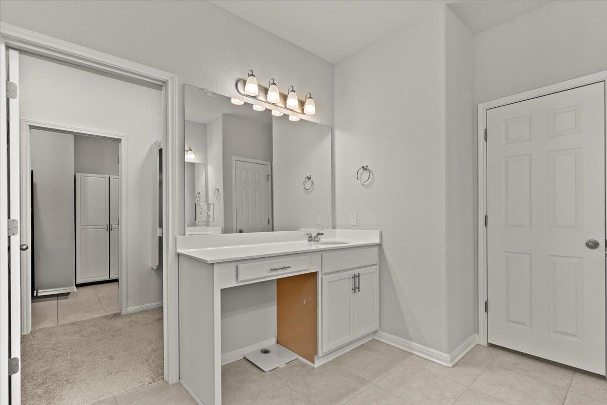 213 Munk Lane Leander TX 78641