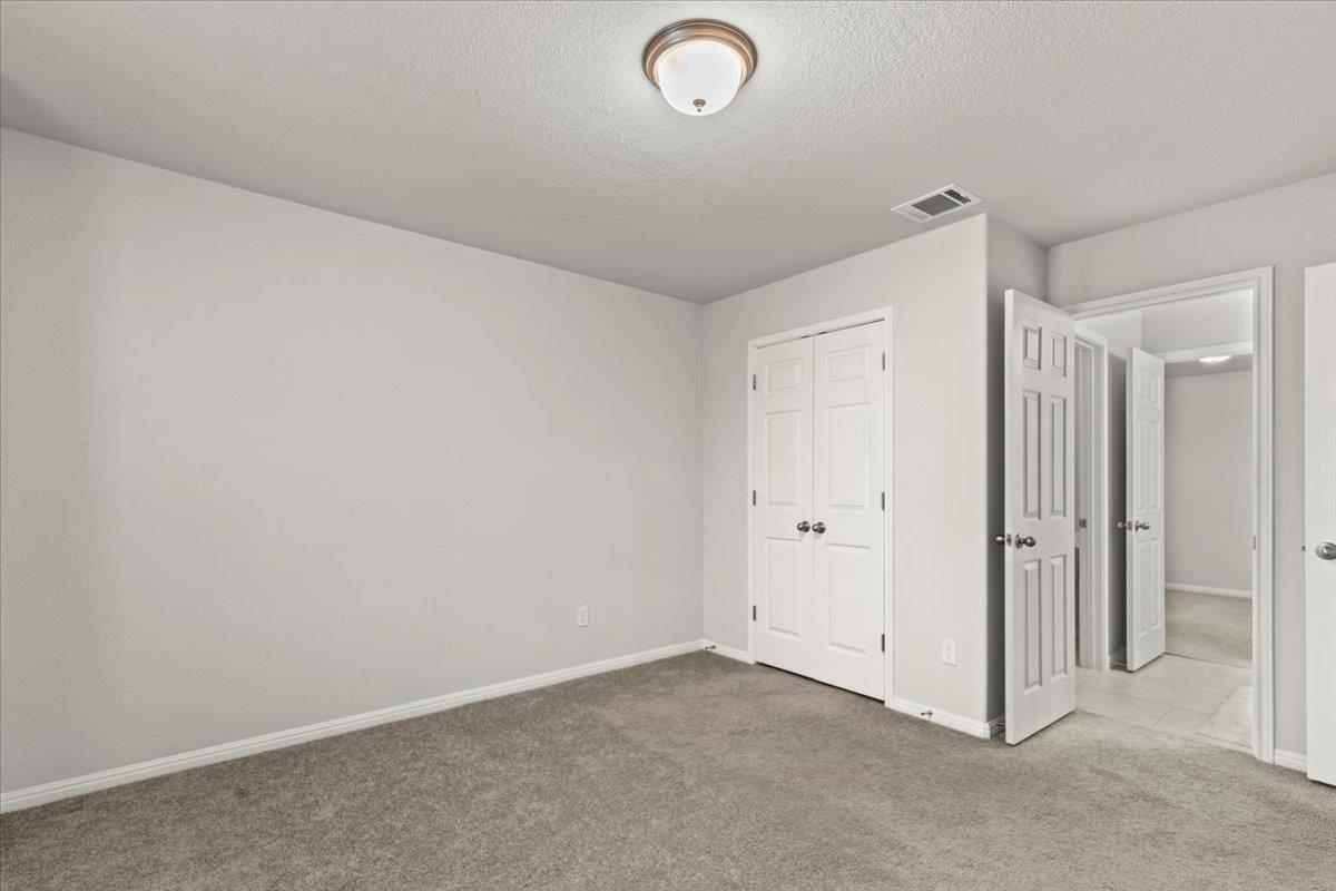 213 Munk Lane Leander TX 78641