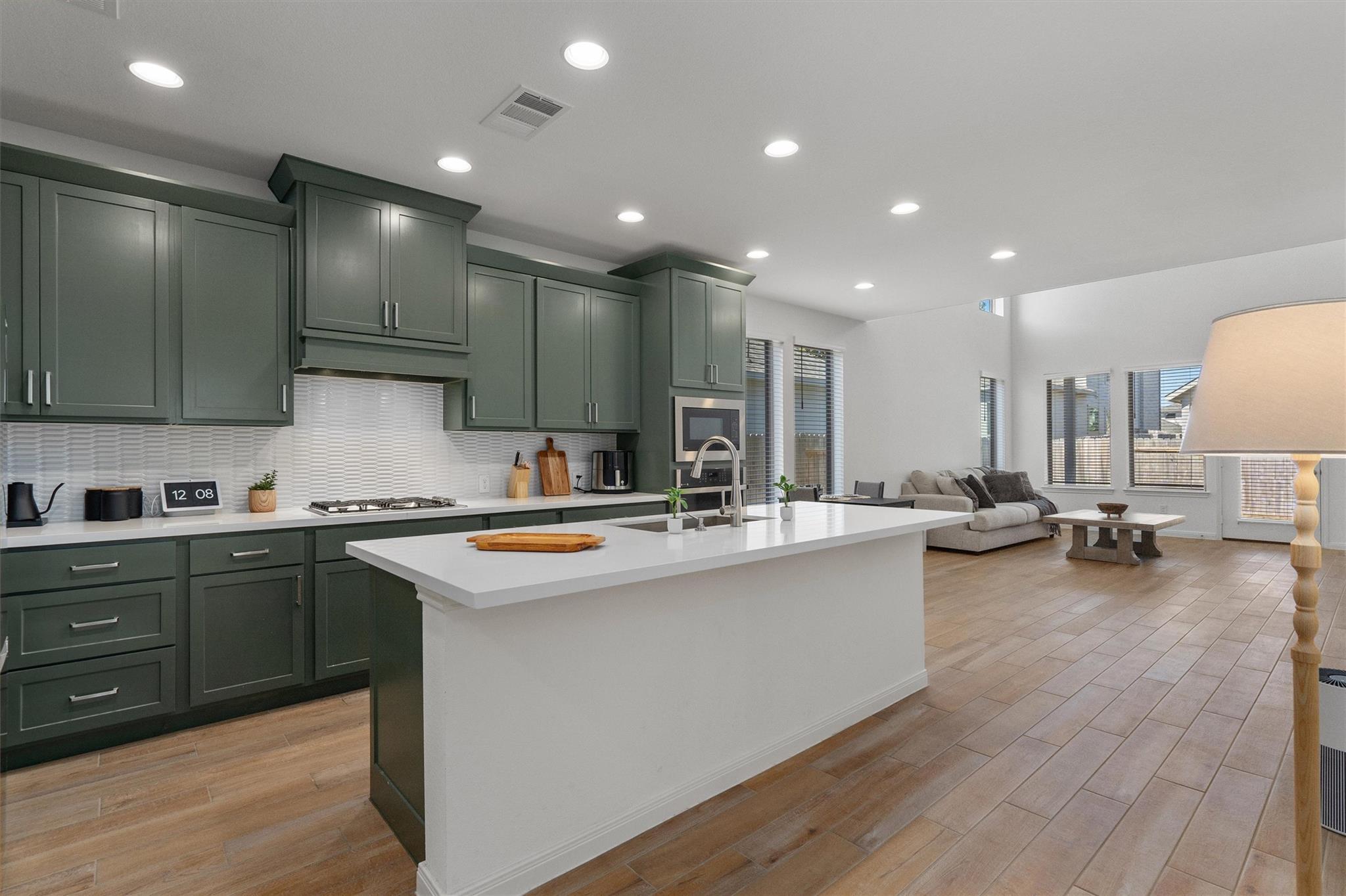 338 Langhorne Bend Liberty Hill TX 78642