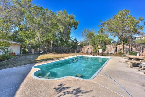 118 Oak Ridge Circle Georgetown TX 78628