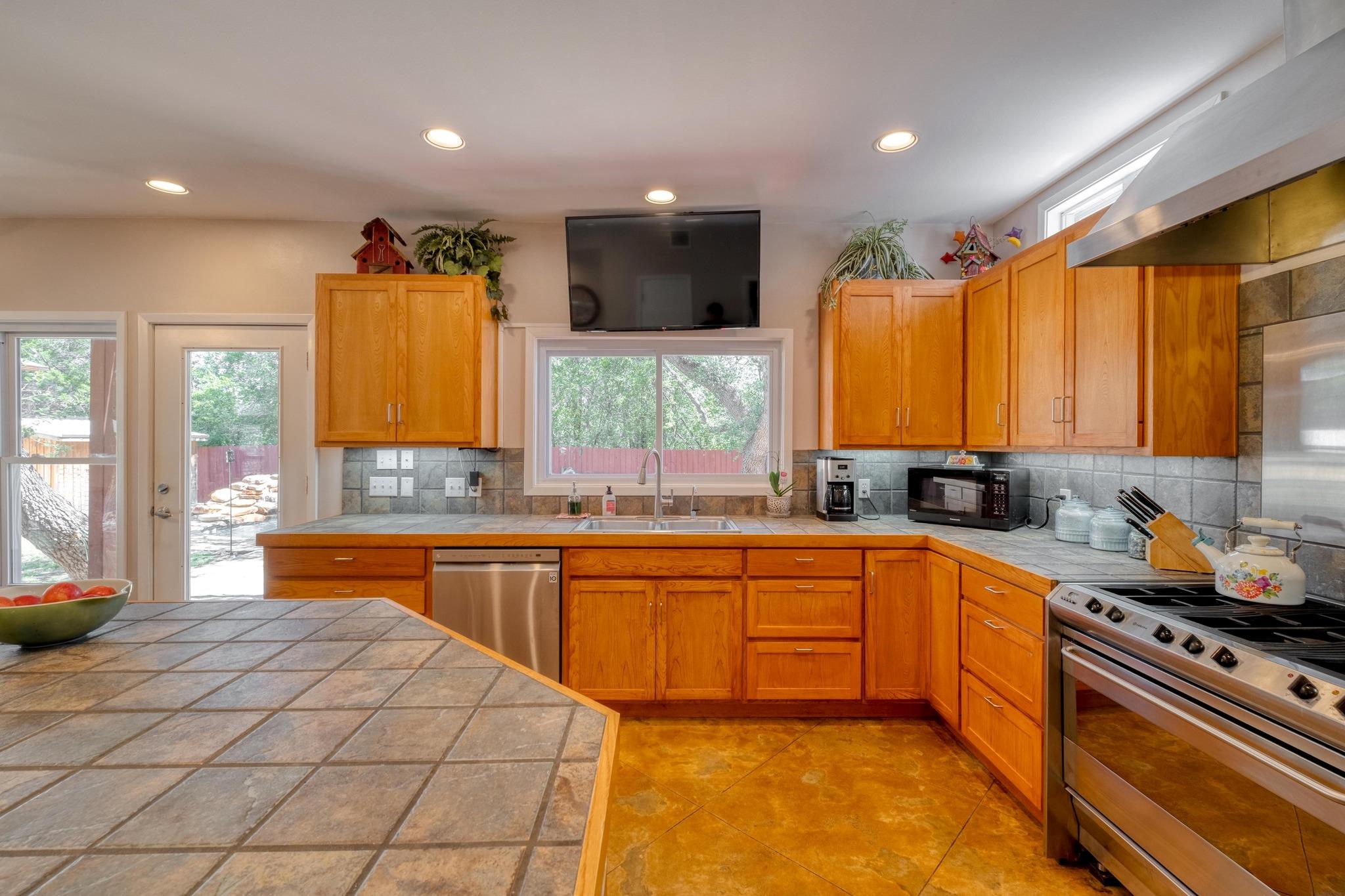 7600 Deer Run Leander TX 78641
