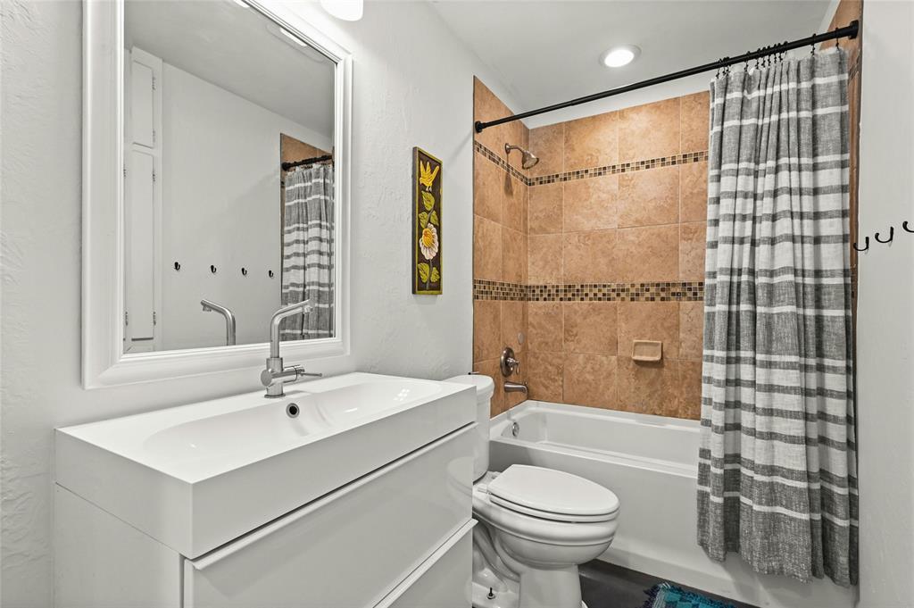 8415 Bowling Green Drive Austin TX 78757