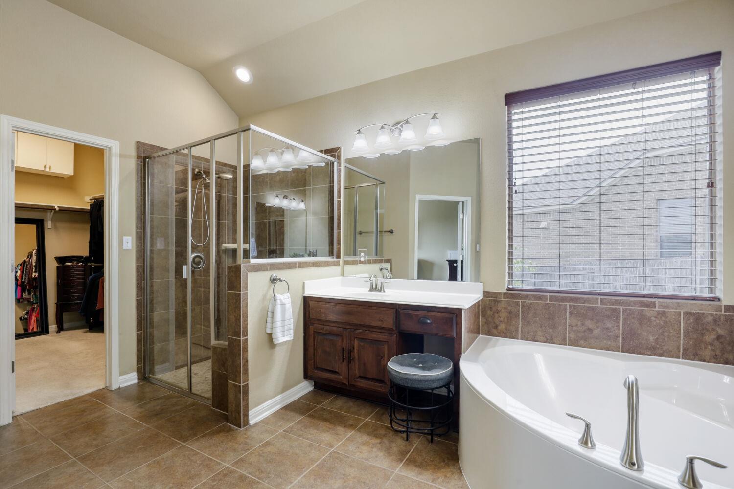 2608 Outlook Ridge Loop Leander TX 78641