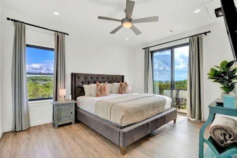 18407 Lakeland Drive Point Venture TX 78645