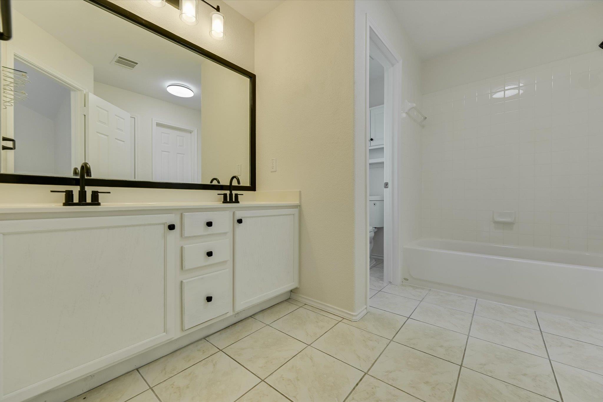 4 Memory Lane Wimberley TX 78676