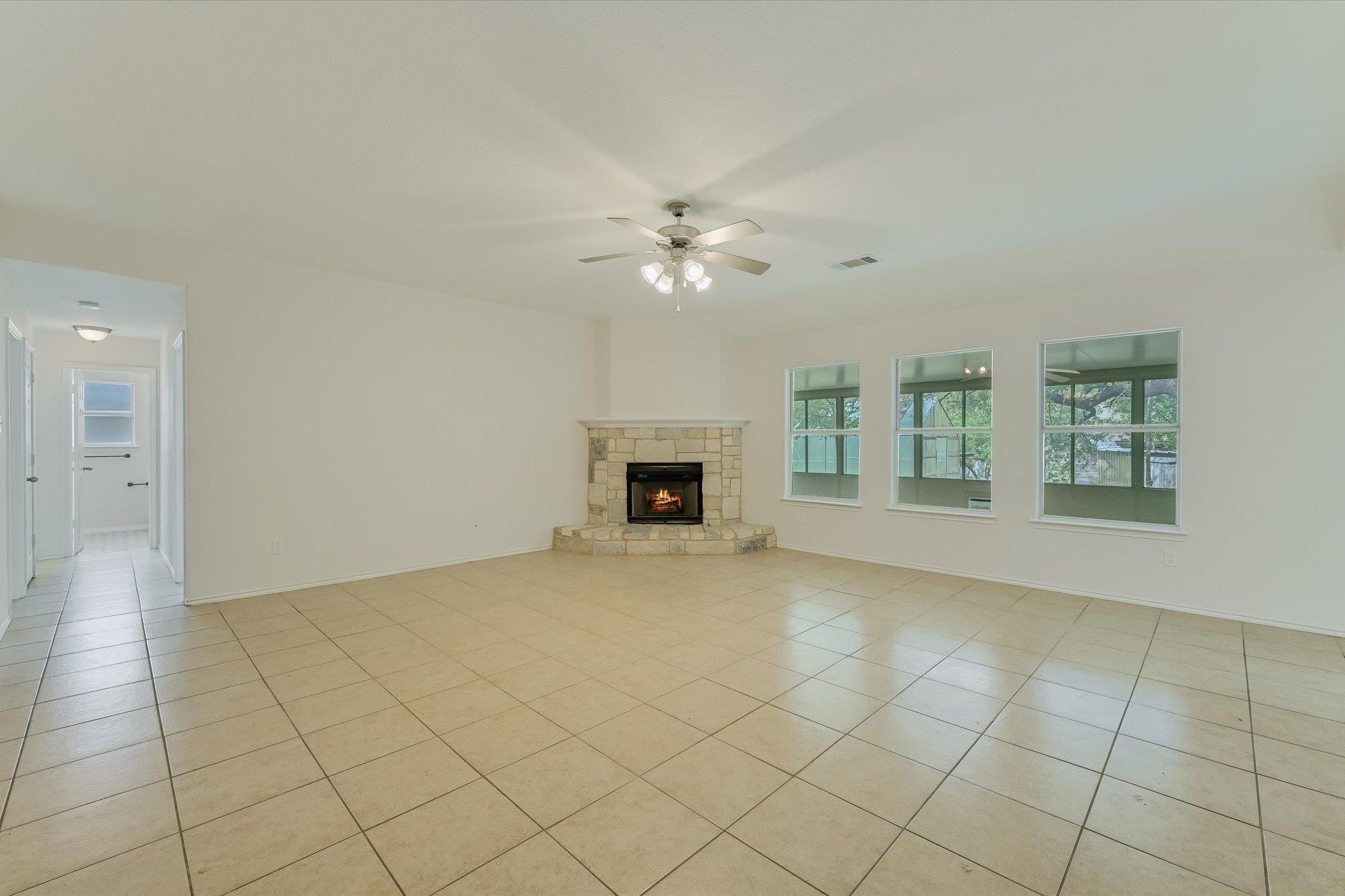 4 Memory Lane Wimberley TX 78676