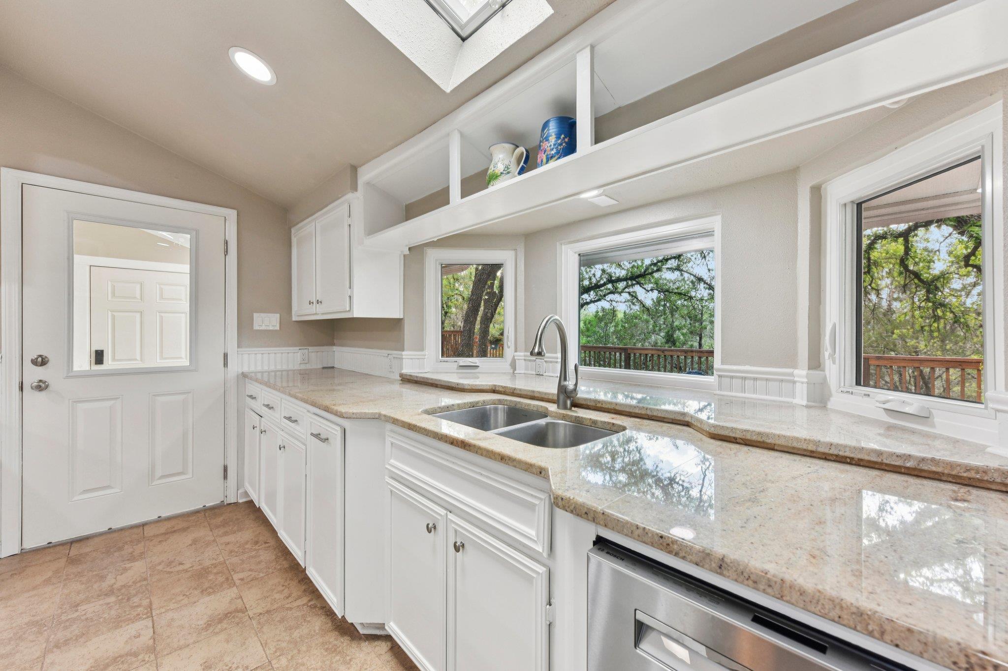 126 County Road 420 Road Spicewood TX 78669