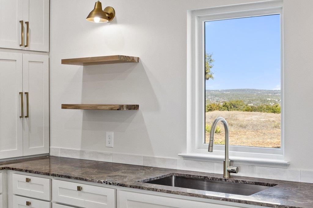5 Shilo Cove Wimberley TX 78676