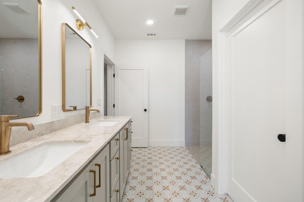 5 Shilo Cove Wimberley TX 78676