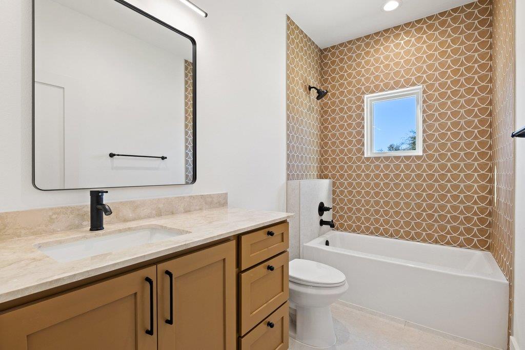 5 Shilo Cove Wimberley TX 78676