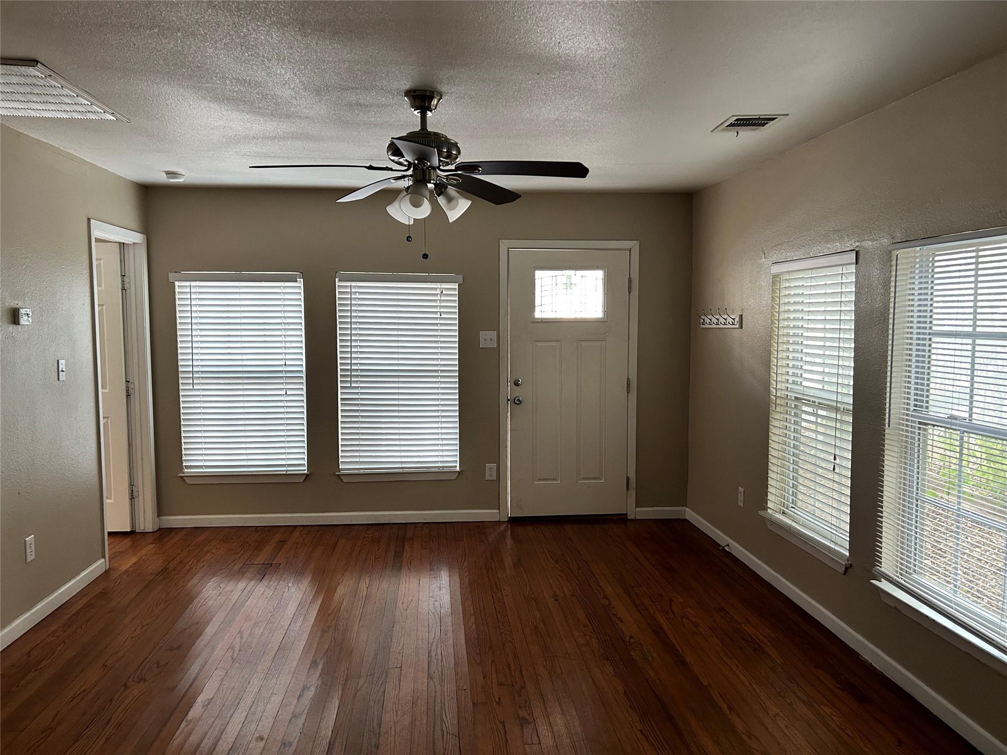 3105 Kings Lane Austin TX 78705