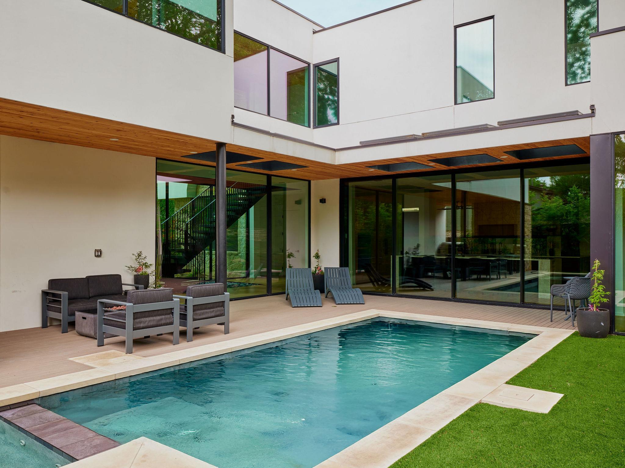 2108 Matterhorn Lane Austin TX 78704