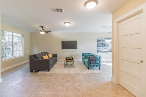25201 & 25203 Lakeview Drive Spicewood TX 78669