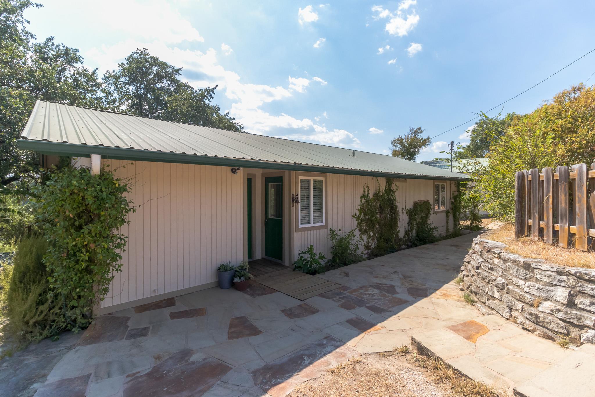 25201 & 25203 Lakeview Drive Spicewood TX 78669