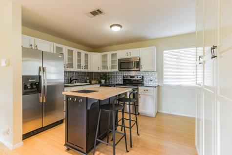 25201 & 25203 Lakeview Drive Spicewood TX 78669