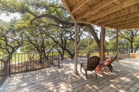 25201 & 25203 Lakeview Drive Spicewood TX 78669