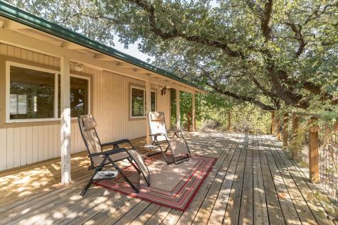 25201 & 25203 Lakeview Drive Spicewood TX 78669