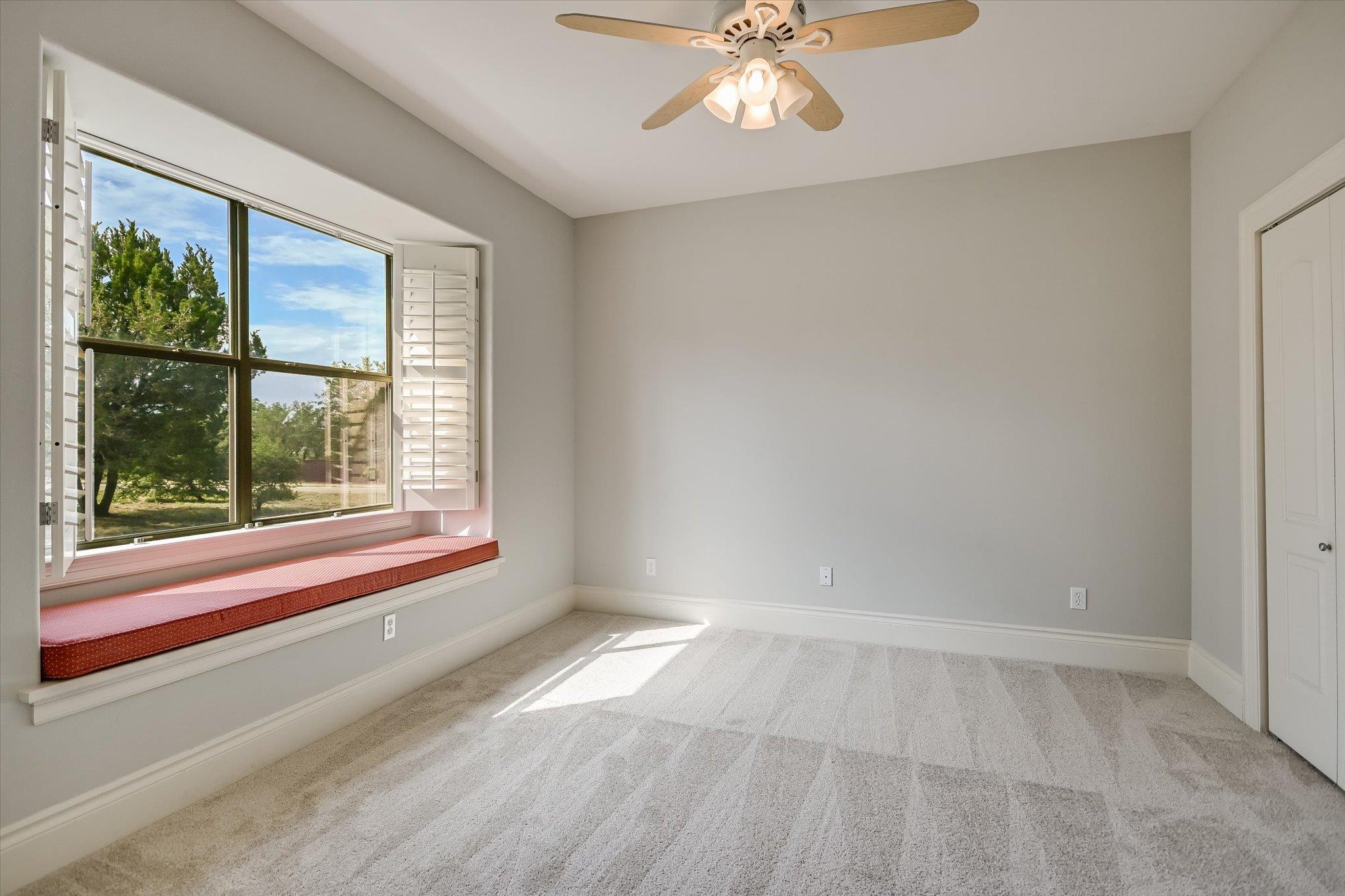 19620 Single Peak Cove Spicewood TX 78669