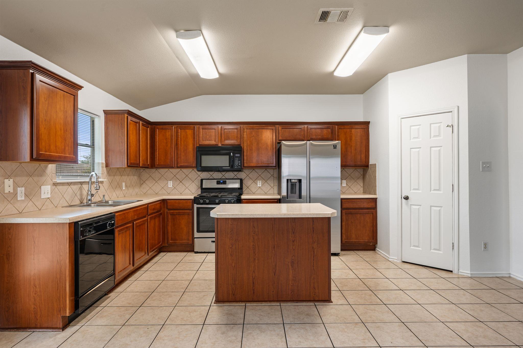 3232 Clinton Place Round Rock TX 78665