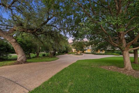 5 Championship Drive The Hills TX 78738