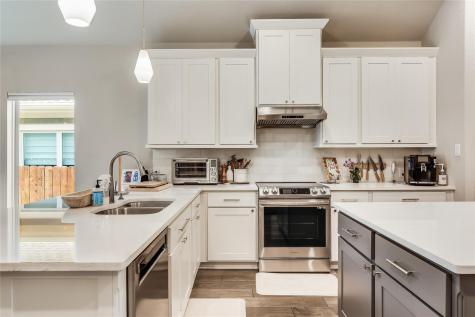 6517 Llano Stage Trail Austin TX 78738