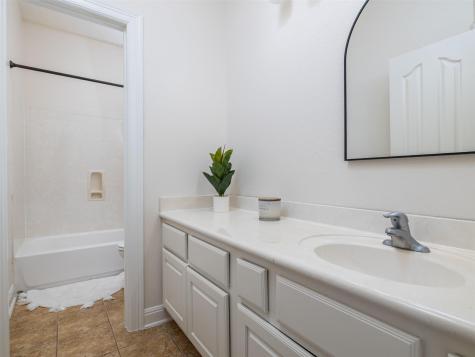 2709 Deep River Circle Round Rock TX 78665