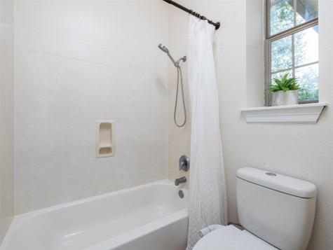 2709 Deep River Circle Round Rock TX 78665