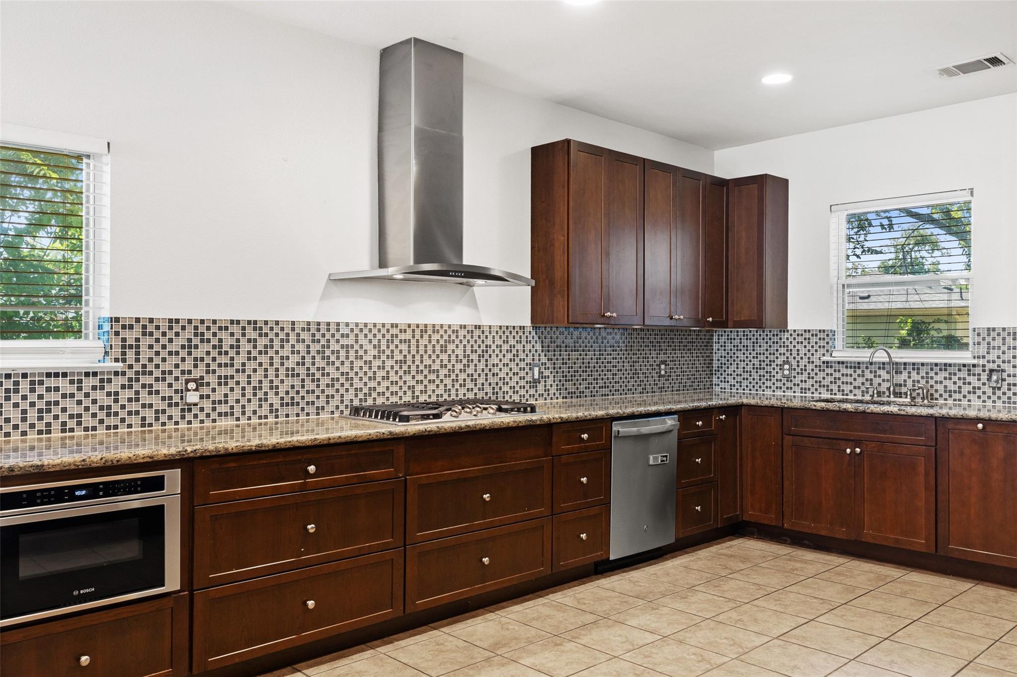 3203 E 18th Street Austin TX 78721