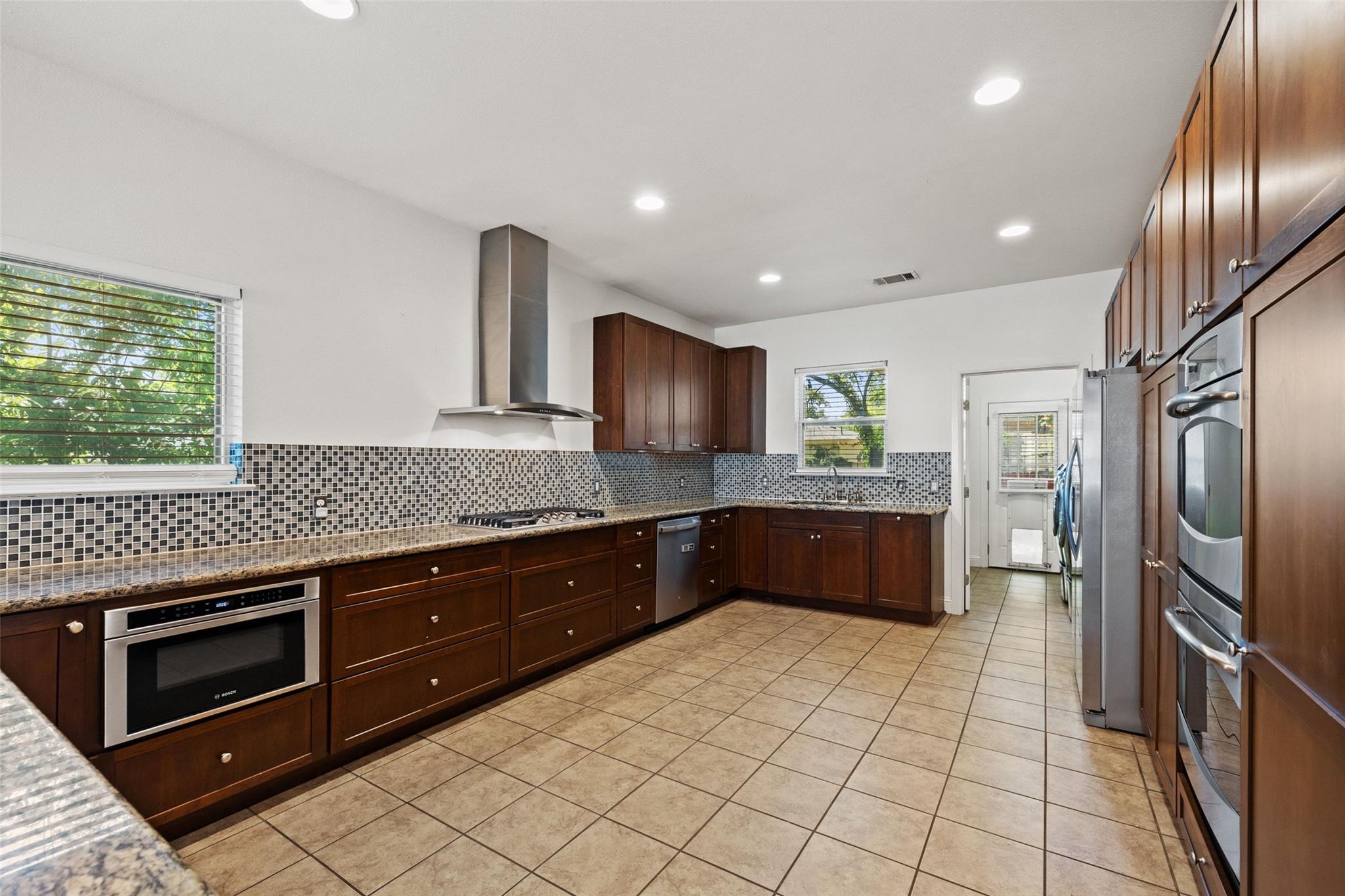 3203 E 18th Street Austin TX 78721