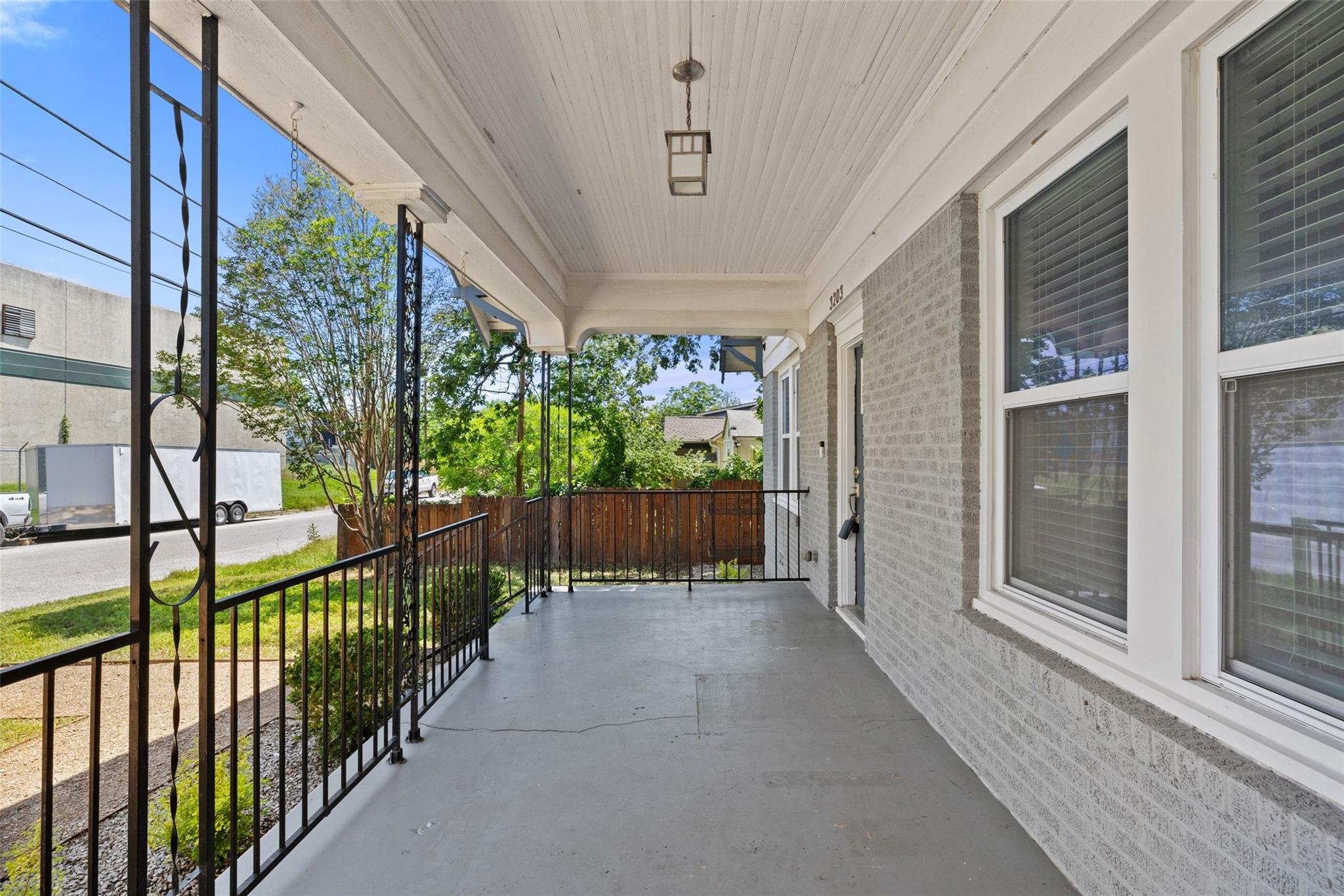 3203 E 18th Street Austin TX 78721