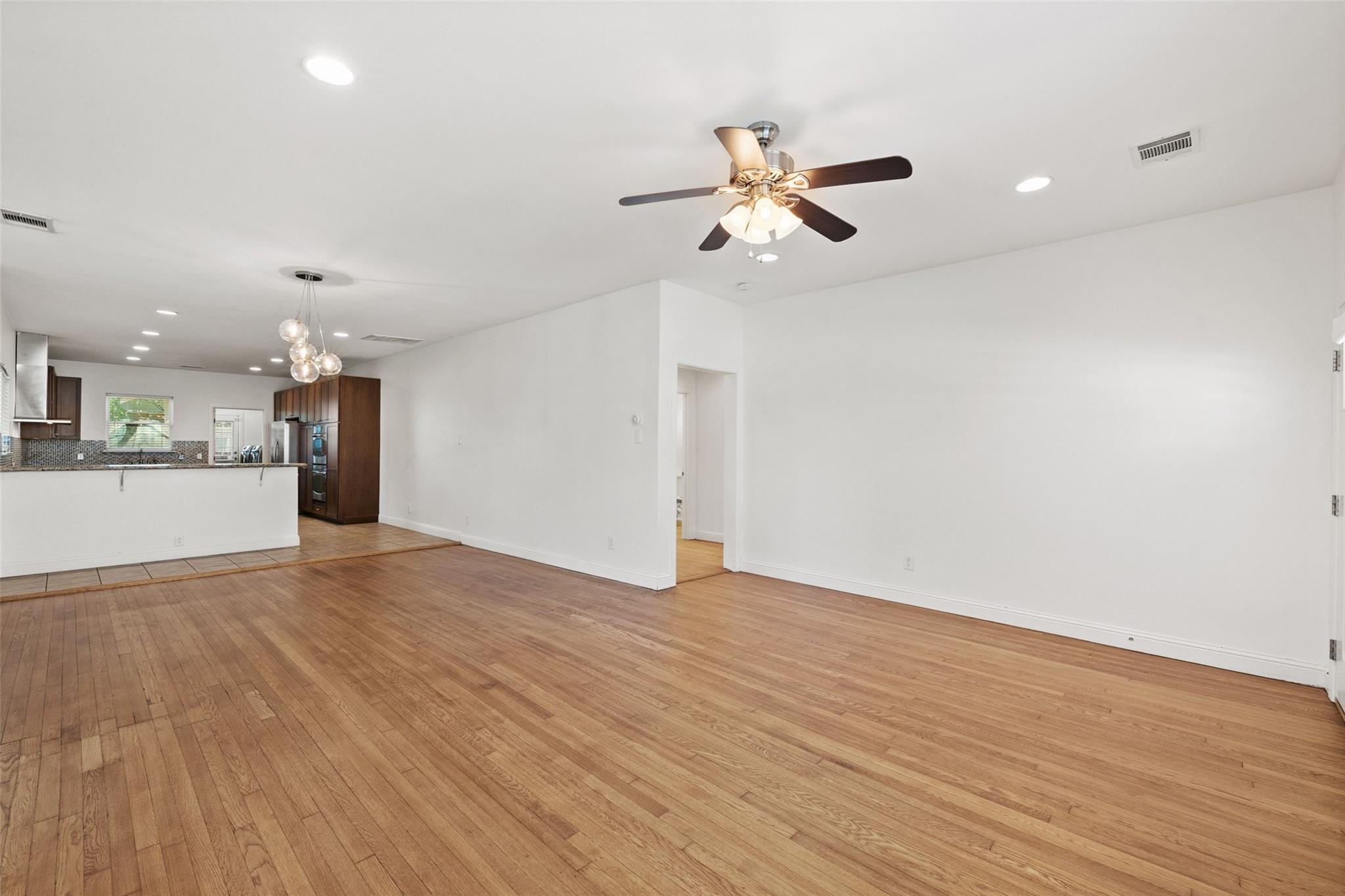 3203 E 18th Street Austin TX 78721