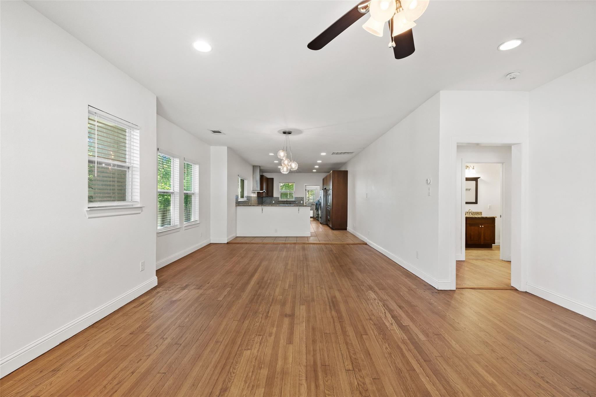 3203 E 18th Street Austin TX 78721