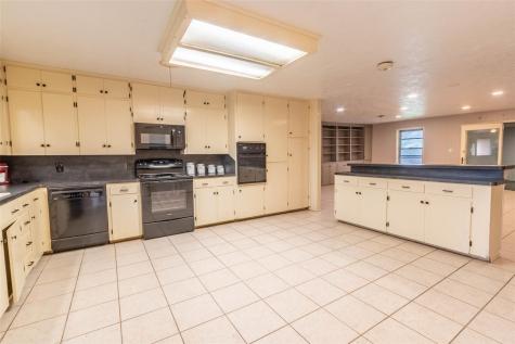 409 W Buffalo Street Caldwell TX 77836